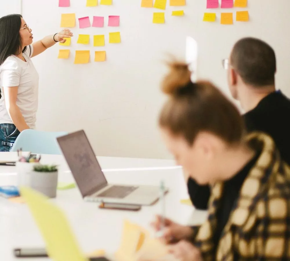 coworking-1000×1000-Meeting-2b coworking-1000x1000-Meeting-2b